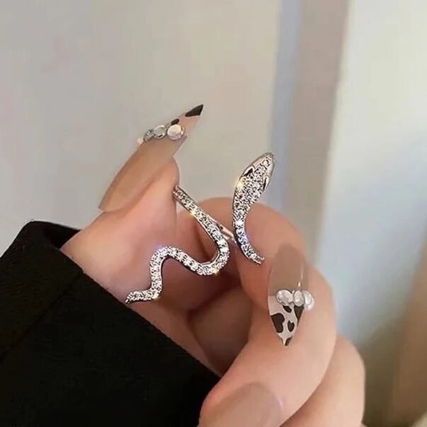 snake silver and diamond ring